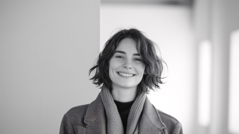 Este sobrado em condomínio fechado é mais do que uma casa - é um santuário de beleza e tranquilidade. Com seus interiores meticulosamente projetados e uma atmosfera de serenidade, esta residência é um convite para uma vida de excelência. Desde os detalhes arquitetônicos até os acabamentos de primeira linha, cada aspecto desta casa reflete um padrão de qualidade incomparável.